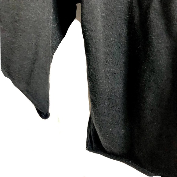 Betsey Johnson Cropped Graphic Tee Black Yellow Banana Tongue - Picture 5 of 6